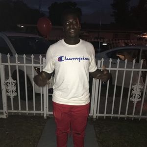 Meet your Posher, Clifton